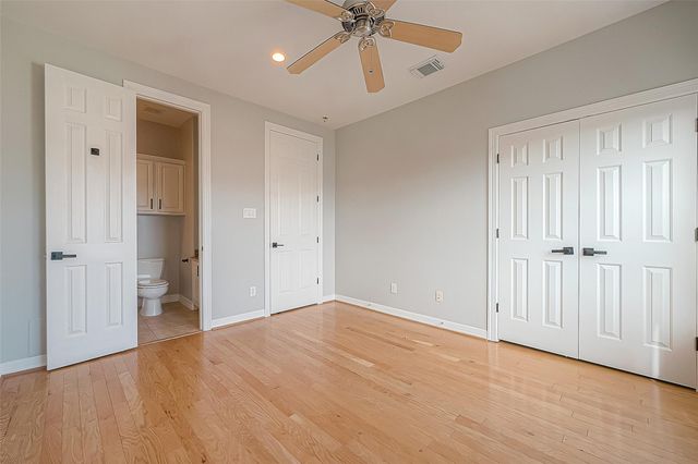 2721 Austin Street, Houston, TX 77004