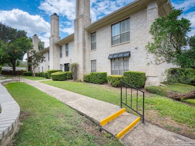 2611 Eisenhauer Rd Apt 504, San Antonio, TX 78209