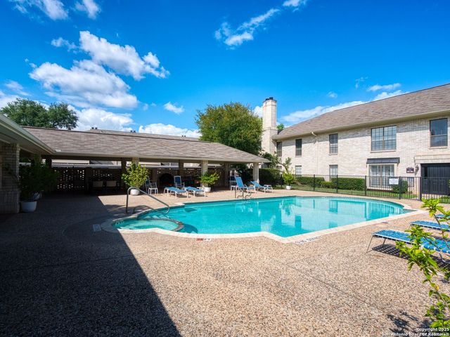 2611 Eisenhauer Rd Apt 504, San Antonio, TX 78209