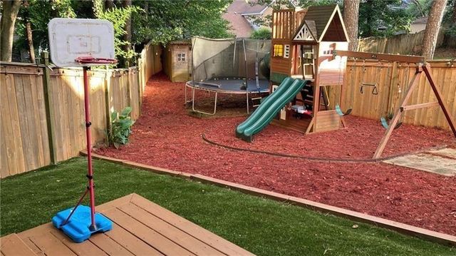 340 Fountainmist Trail, Lawrenceville, GA 30043