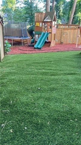 340 Fountainmist Trail, Lawrenceville, GA 30043