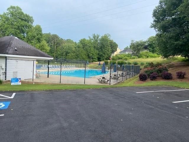 340 Fountainmist Trail, Lawrenceville, GA 30043