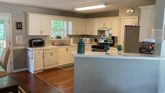 340 Fountainmist Trail, Lawrenceville, GA 30043