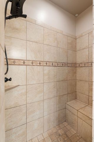 8027 Fenwick Ln, Spring Hill, TN 37174