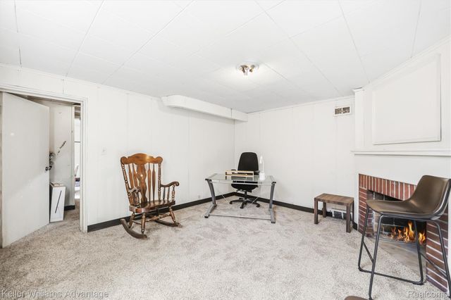360 Centerlawn Street, East Lansing, MI 48823