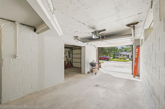 360 Centerlawn Street, East Lansing, MI 48823