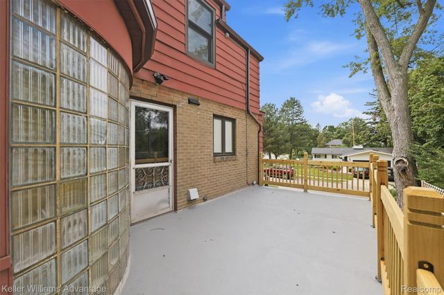 360 Centerlawn Street, East Lansing, MI 48823