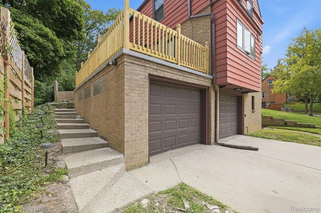 360 Centerlawn Street, East Lansing, MI 48823