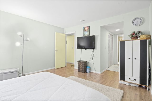 4704 Euclid Avenue 1B, Rolling Meadows, IL 60008