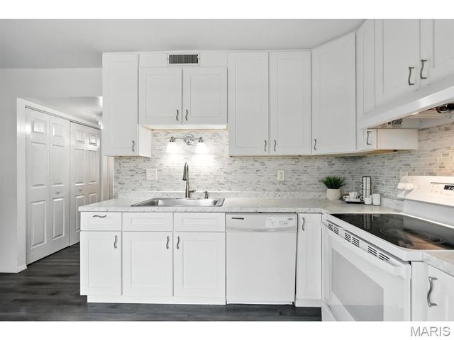 1908 Union Road, Mehlville, MO 63125