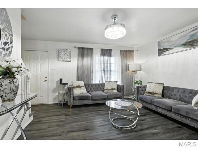 1908 Union Road, Mehlville, MO 63125