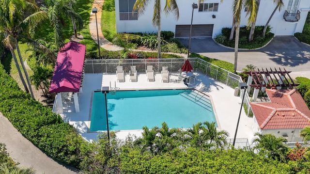 22703 Camino Del Mar 64, Boca Raton, FL 33433