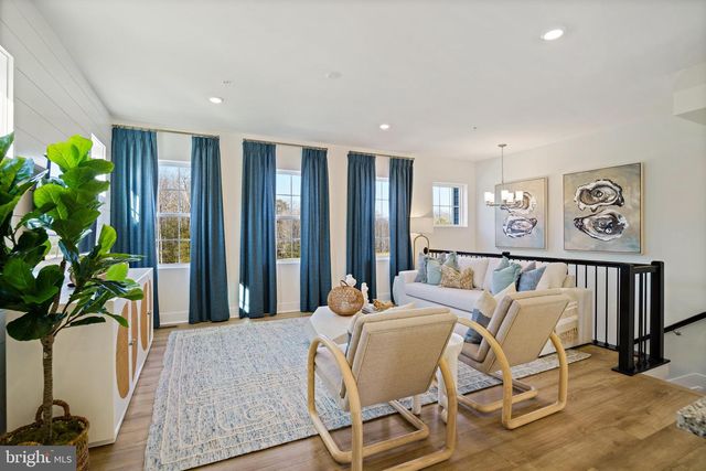 23600 CROSSWINDS WAY, California, MD 20619