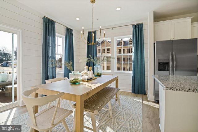 23600 CROSSWINDS WAY, California, MD 20619