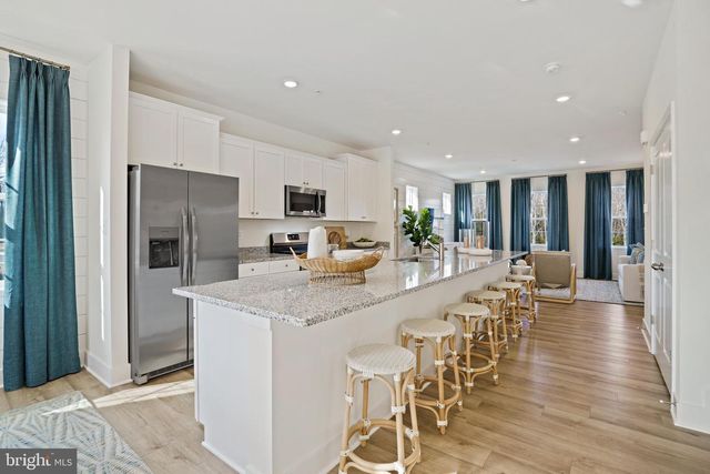 23600 CROSSWINDS WAY, California, MD 20619