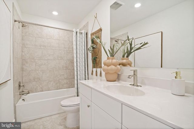 23600 CROSSWINDS WAY, California, MD 20619