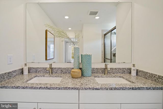 23600 CROSSWINDS WAY, California, MD 20619