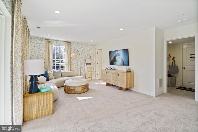 23600 CROSSWINDS WAY, California, MD 20619