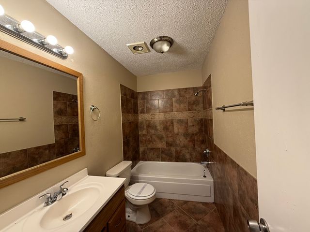 8814 Doliver Drive, Rowlett, TX 75088