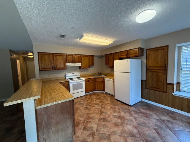 8814 Doliver Drive, Rowlett, TX 75088