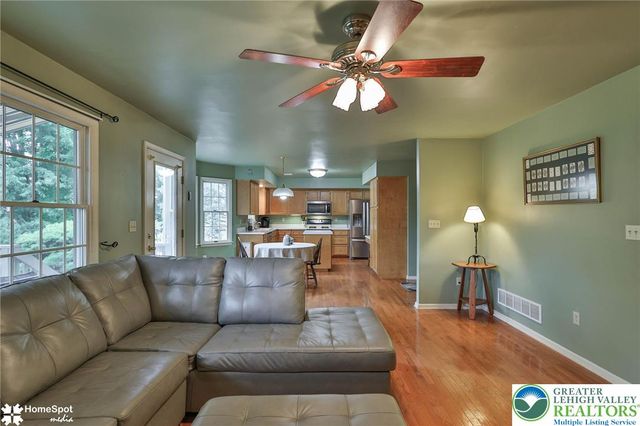 4070 Ross Road, Bethlehem Twp, PA 18020