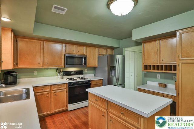 4070 Ross Road, Bethlehem Twp, PA 18020