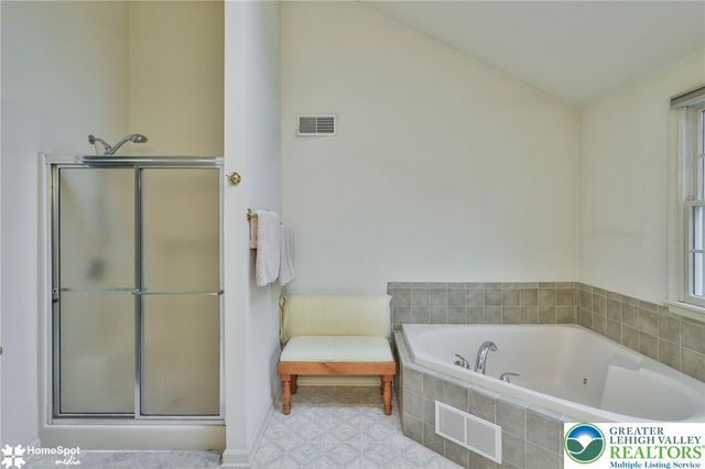 4070 Ross Road, Bethlehem Twp, PA 18020