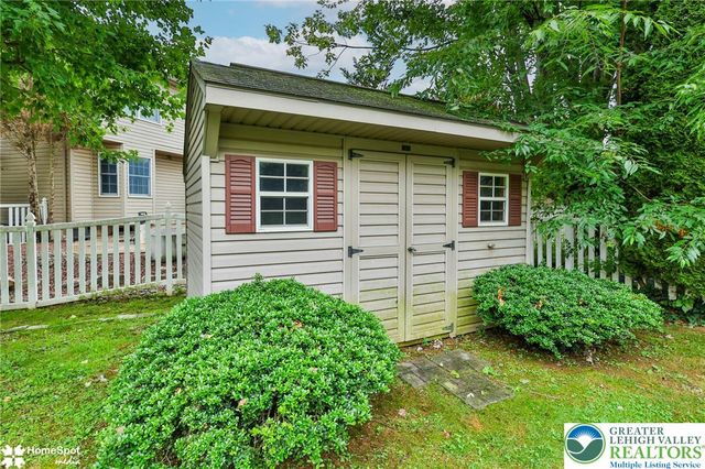 4070 Ross Road, Bethlehem Twp, PA 18020