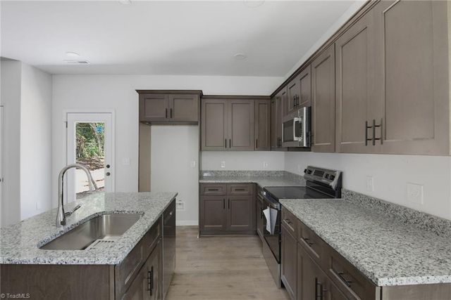 619 Wesley Drive, High Point, NC 27260