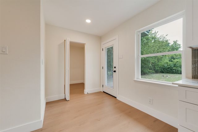 104 Dupont Circle, Fort Worth, TX 76134