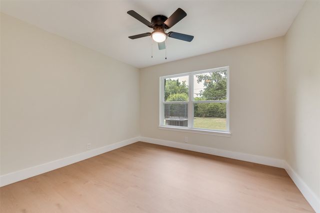 104 Dupont Circle, Fort Worth, TX 76134