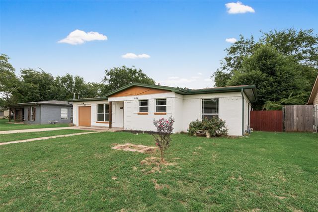 104 Dupont Circle, Fort Worth, TX 76134