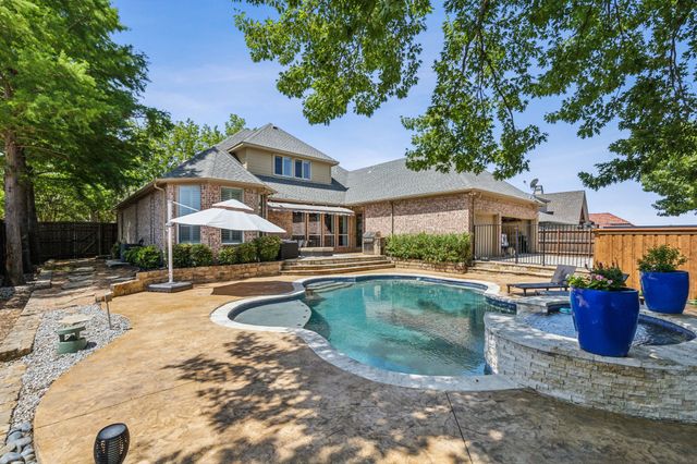2605 Queen Elizabeth Boulevard, Lewisville, TX 75056