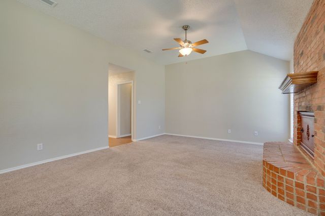 215 Linda Street, Aubrey, TX 76227