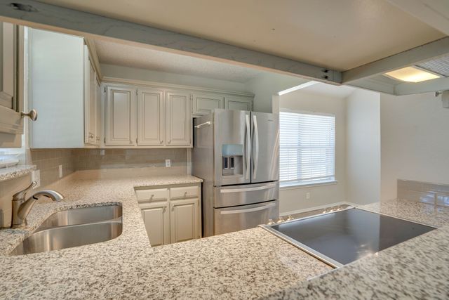 215 Linda Street, Aubrey, TX 76227