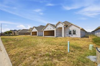 804 Moseley Lane, Greenville, TX 75402