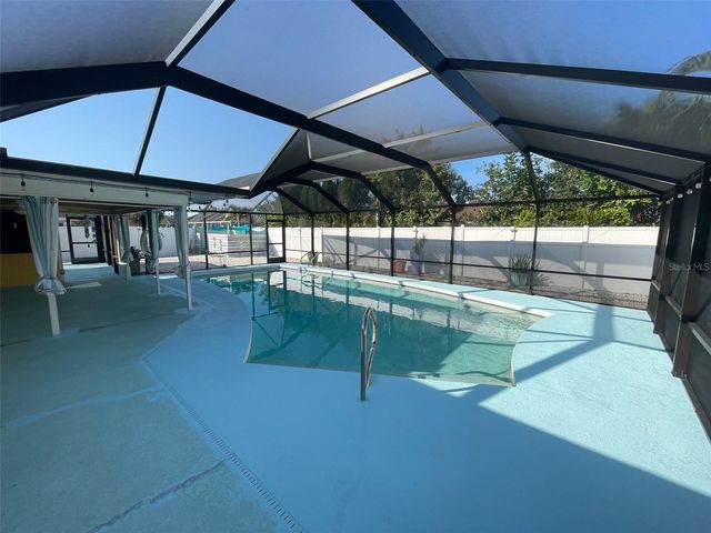 6108 11TH AVENUE W, Bradenton, FL 34209