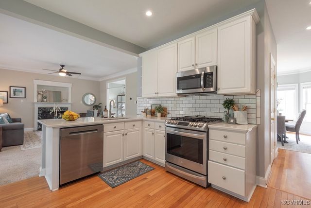 6613 St Cecelia Dr, Midlothian, VA 23112