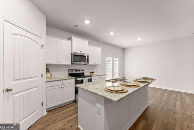 300 Stoneybrook Court, Dahlonega, GA 30533