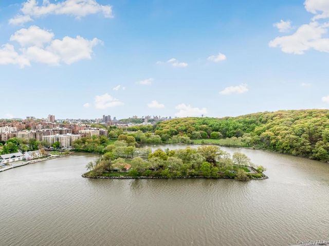2400 Johnson Avenue 10F, Bronx, NY 10463