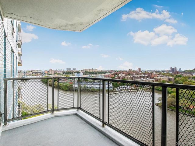 2400 Johnson Avenue 10F, Bronx, NY 10463