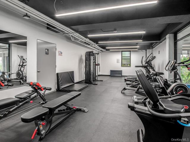 2400 Johnson Avenue 10F, Bronx, NY 10463