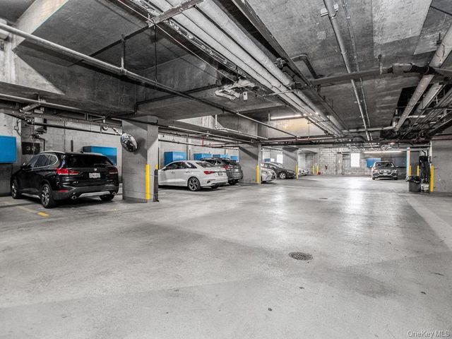 2400 Johnson Avenue 10F, Bronx, NY 10463