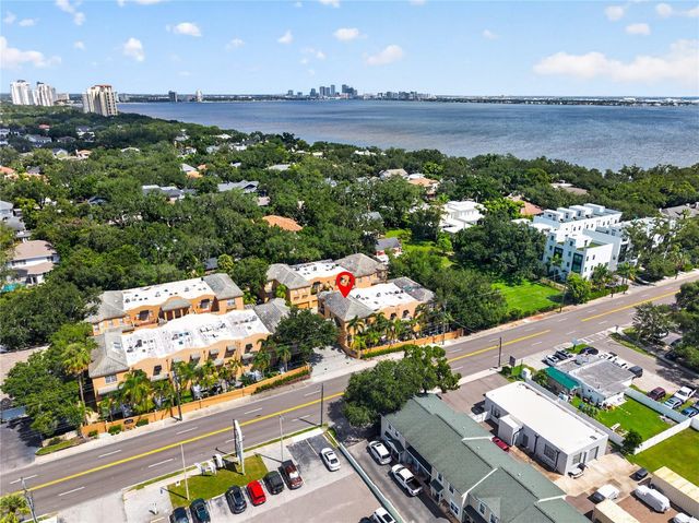 2908 HANSEN MANOR LANE, Tampa, FL 33611