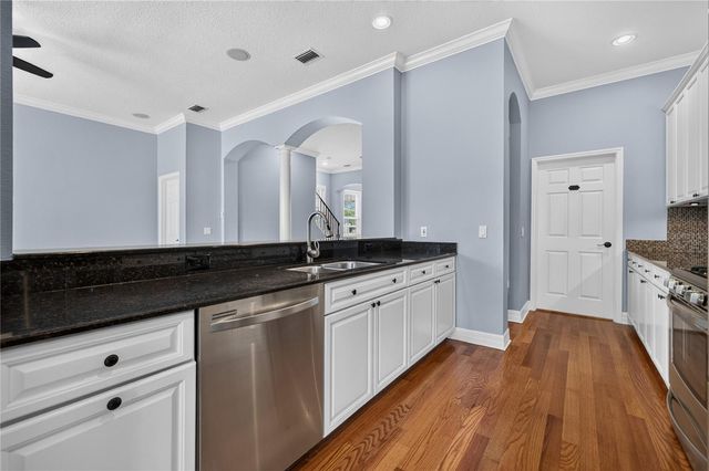 2908 HANSEN MANOR LANE, Tampa, FL 33611