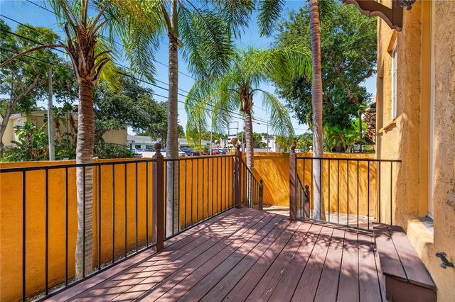 2908 HANSEN MANOR LANE, Tampa, FL 33611