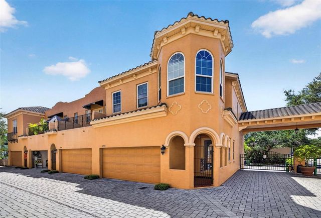 2908 HANSEN MANOR LANE, Tampa, FL 33611