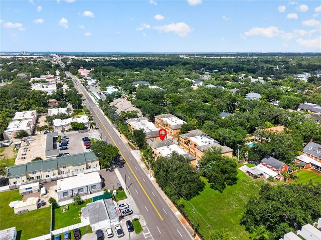 2908 HANSEN MANOR LANE, Tampa, FL 33611