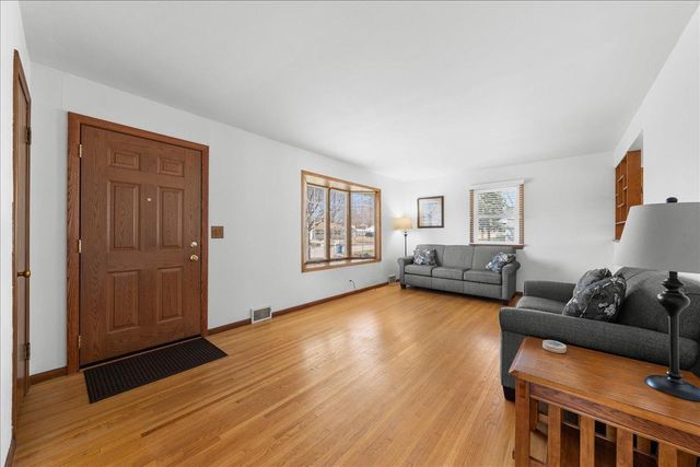 7639 10th Avenue S, Richfield, MN 55423