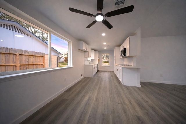 431 Gentilly Drive, Katy, TX 77450